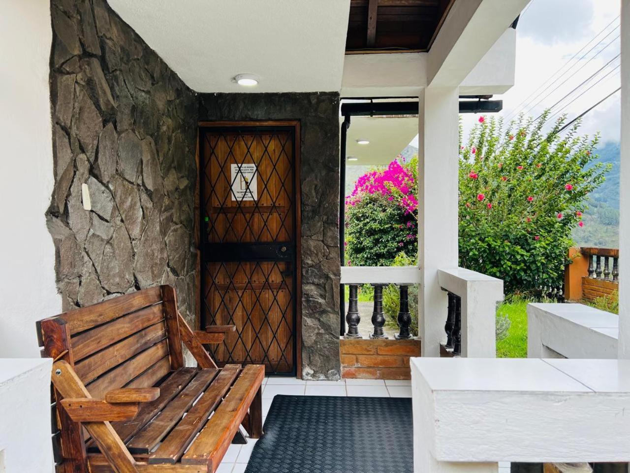 Mountain Chalet - Tungurahua Hot Springs/Aguas Termales Banos  Luaran gambar